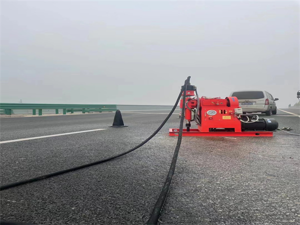 琅琊马路路基路面开裂下沉注浆加固灌浆